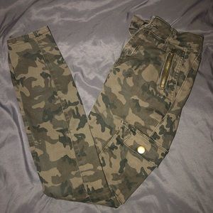 camo skinny pants